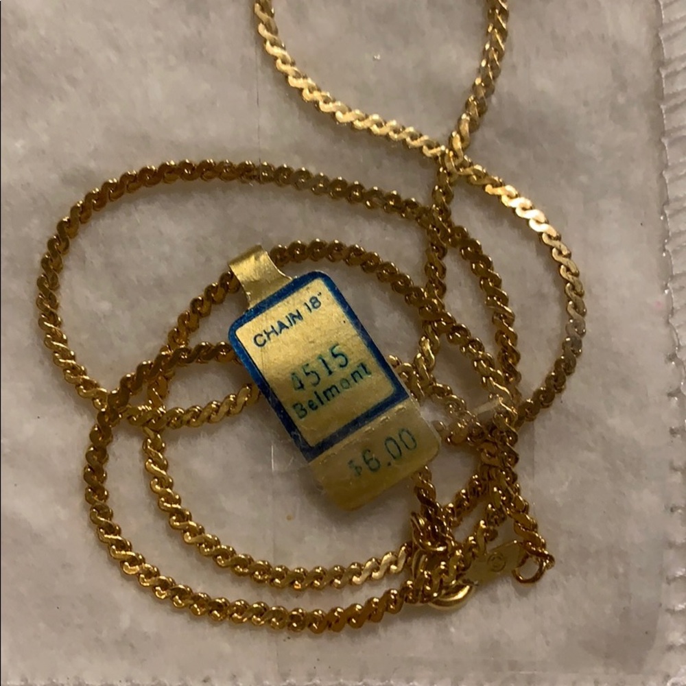 Gold tone chain